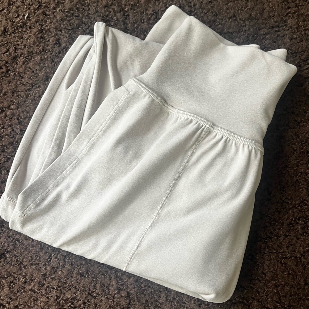 Athleta Salutation Joggers (Small)